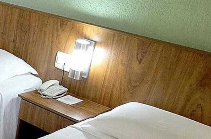 هتل Steel Valley Economic