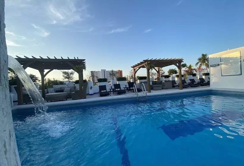 酒店 Suites Mar Elena