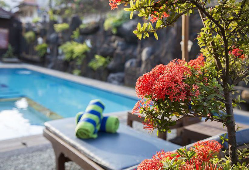 فندق Surya Tropical Kuta