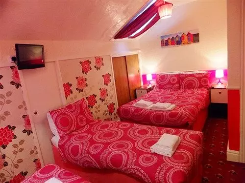 هتل The Claire Michelle