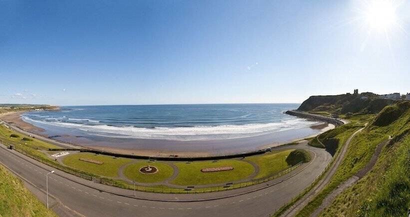 호텔 Clarence Gardens