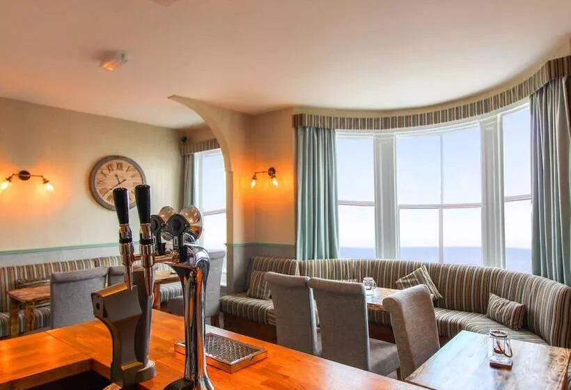 호텔 Clarence Gardens