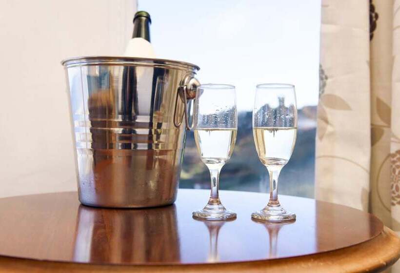 호텔 Clarence Gardens