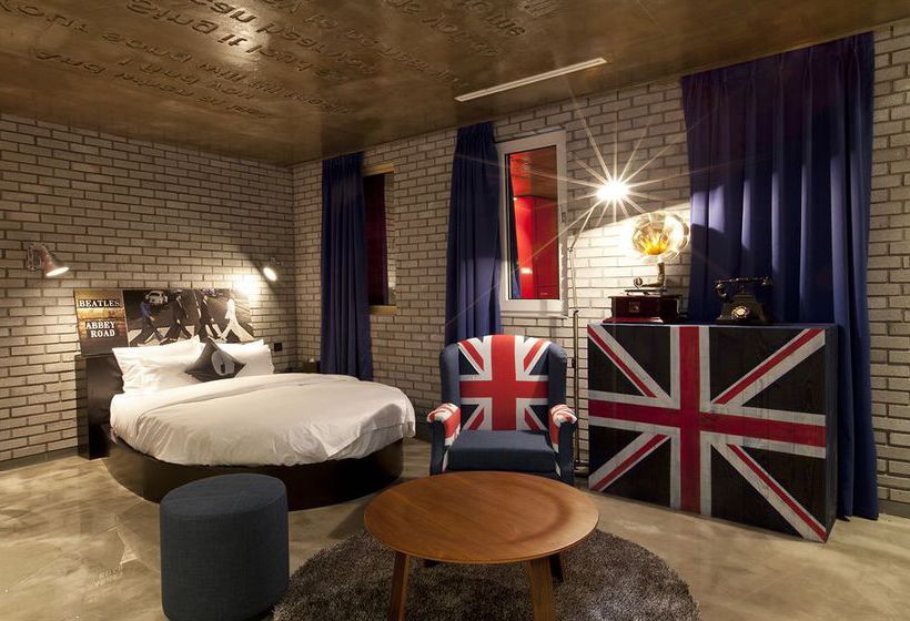 בית מלון כפרי The Designers Samseong