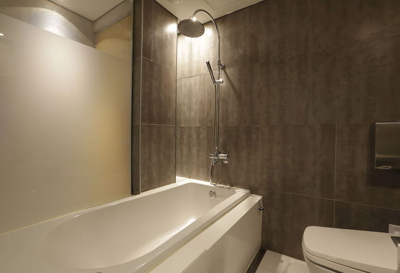 בית מלון כפרי The Designers Samseong