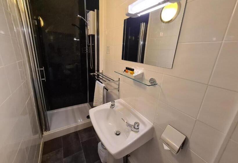 فندق The Penkelie