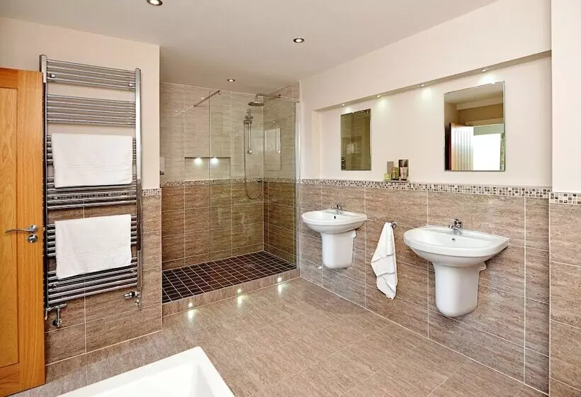 Hotelli The View At The White Horse Woolley Moor