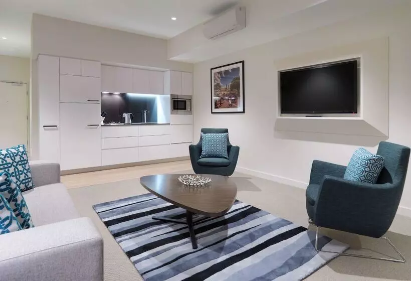 Wyndham Hotel Melbourne