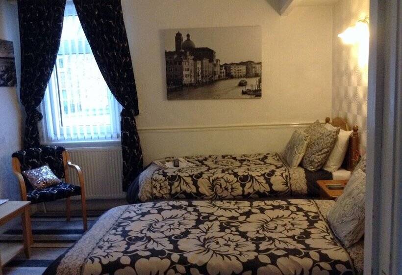 پانسیون The Kensington