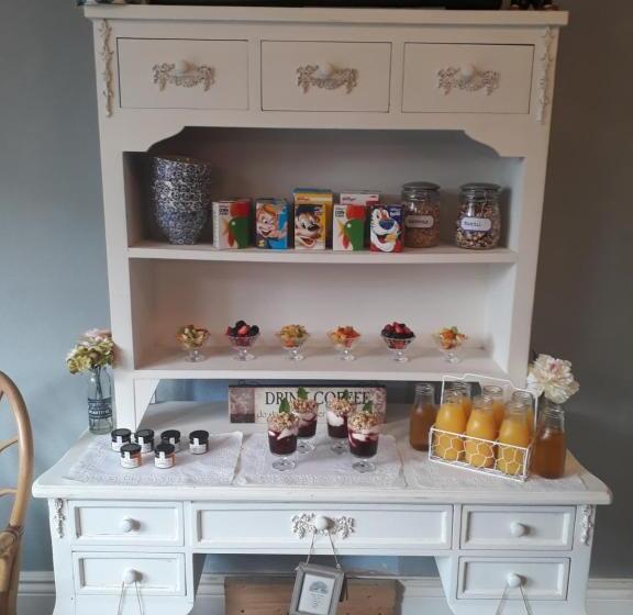 پانسیون The Kensington