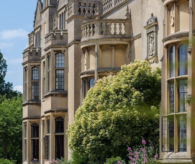 Rushton Hall Hotel And Spa