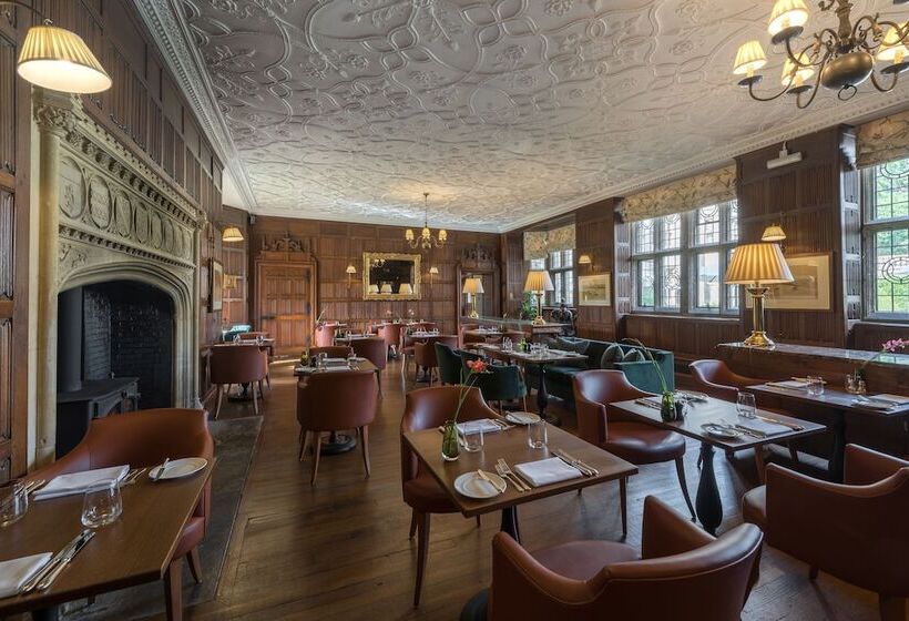 Rushton Hall Hotel And Spa