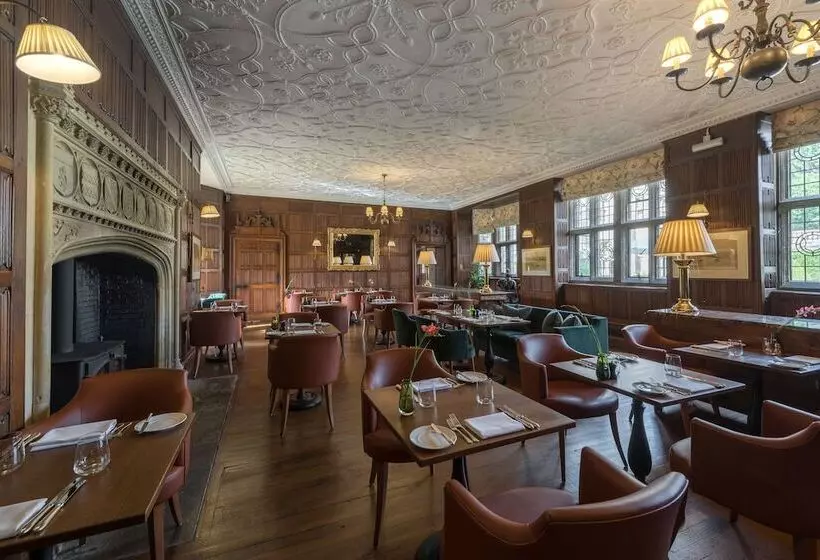 Rushton Hall Hotel And Spa