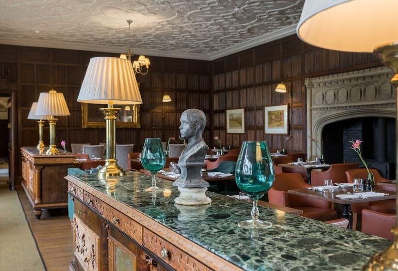 Rushton Hall Hotel And Spa