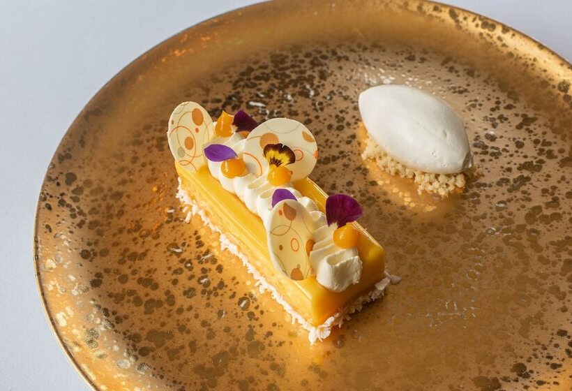 Rushton Hall Hotel And Spa