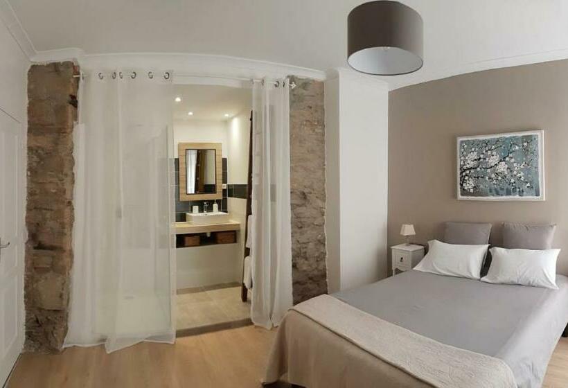 住宿加早餐  Chambre Privée Indépendante Dans Une Maison