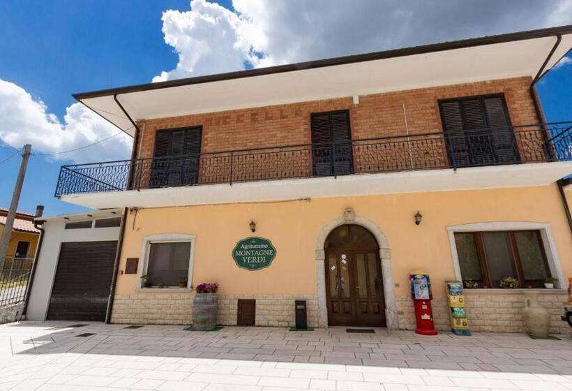 בית מלון כפרי Agriturismo Montagne Verdi Irpinia