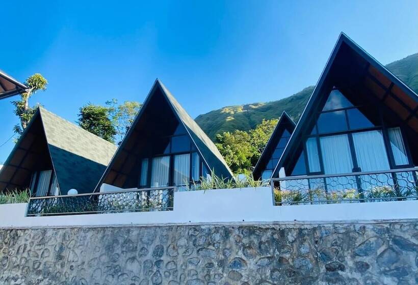 Szálloda Bukit Tiga Lima Boutique