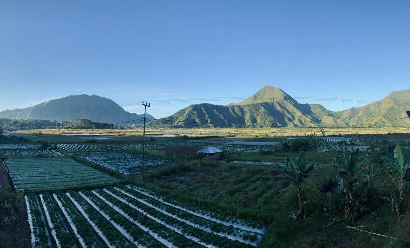 Szálloda Bukit Tiga Lima Boutique