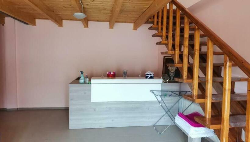 Pensiune Si Cazare La Mitza