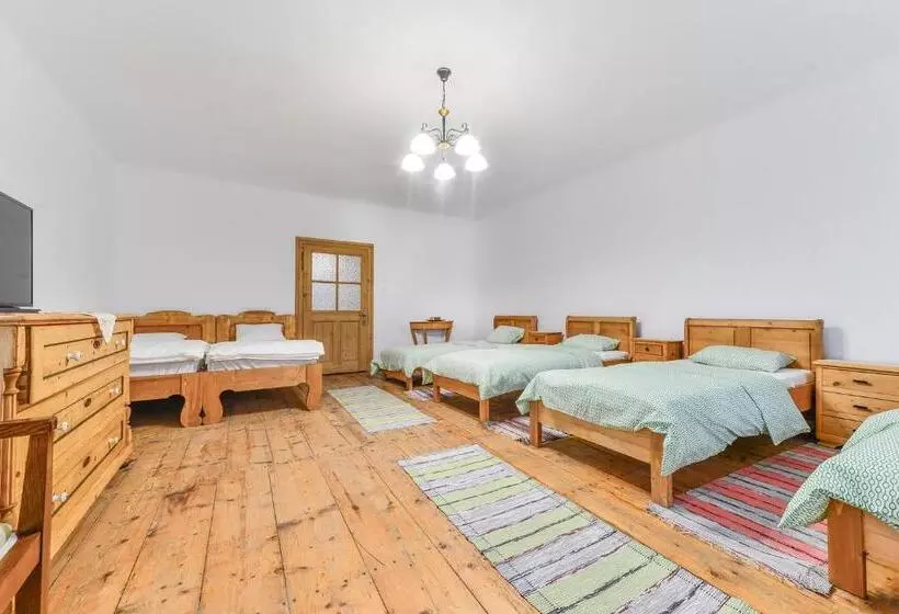 Retkeilymaja Casa Trappold