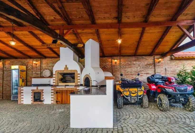 Retkeilymaja Casa Trappold