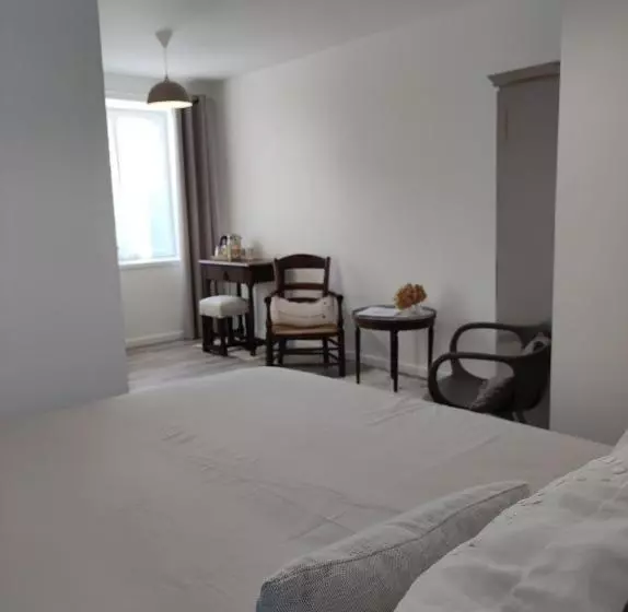 Aamiaismajoitus (B&B) A La Ferme De Saint Germain