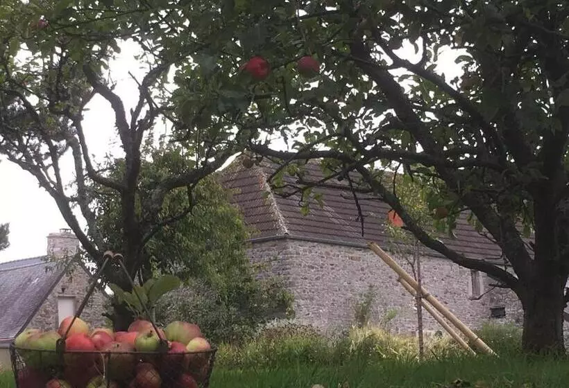 Aamiaismajoitus (B&B) A La Ferme De Saint Germain