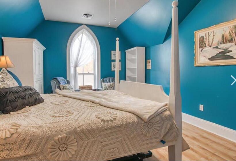 Bed and Breakfast Bristows Inn