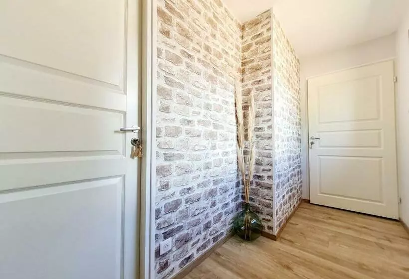 Aamiaismajoitus (B&B) Chambres D Hôtes La Ganivelle