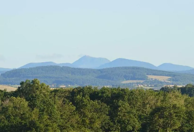 Aamiaismajoitus (B&B) Chambres D Hôtes La Ganivelle