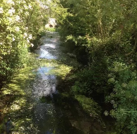 Aamiaismajoitus (B&B) The Mill House