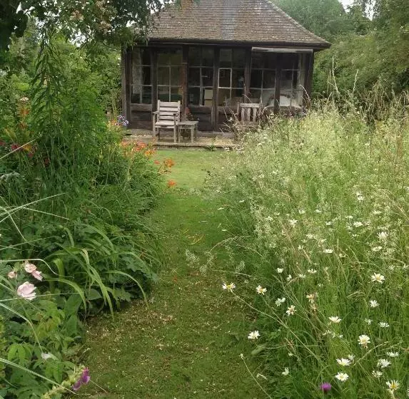 Aamiaismajoitus (B&B) The Mill House