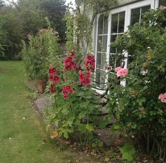 Aamiaismajoitus (B&B) The Mill House