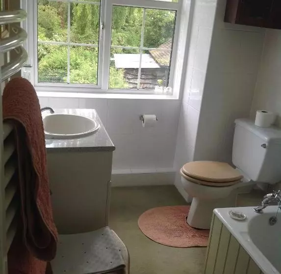 Aamiaismajoitus (B&B) The Mill House