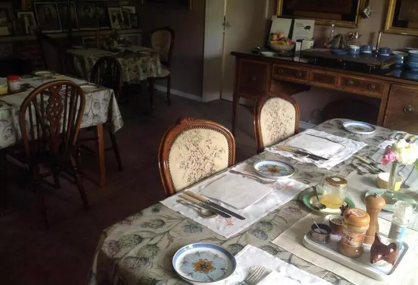 Aamiaismajoitus (B&B) The Mill House