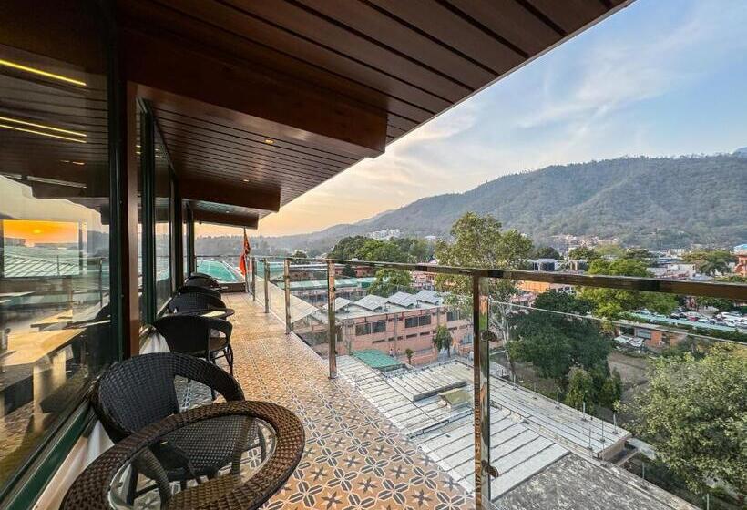 Green View By Green Tree Hotels