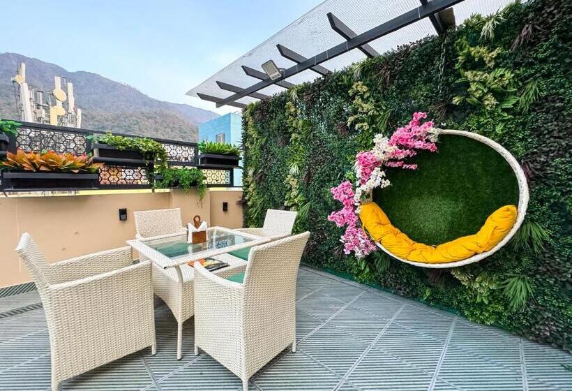 Green View By Green Tree Hotels