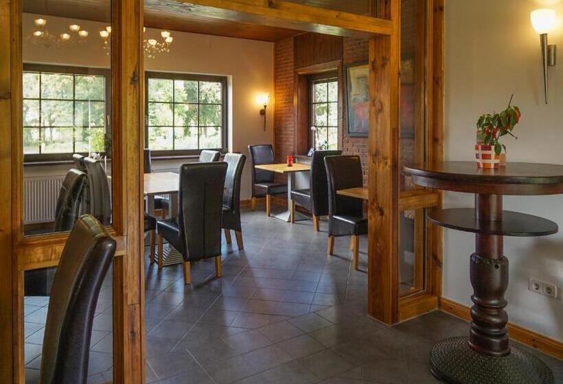 호스텔 Drefahler Landgasthaus