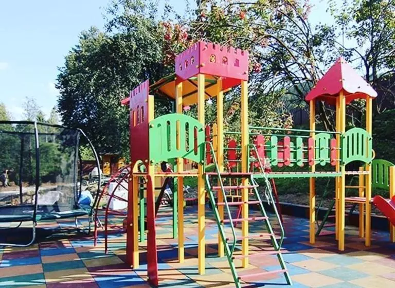 ユースホステル Villa Paraiso Karpaty