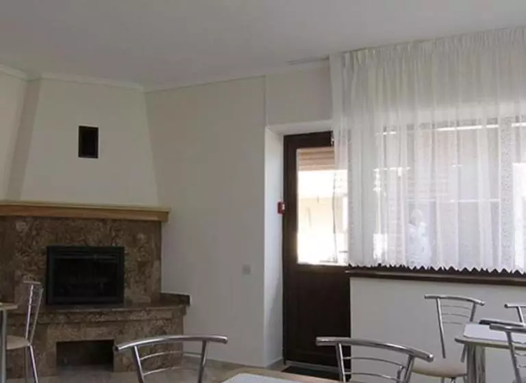 ユースホステル Villa Paraiso Karpaty