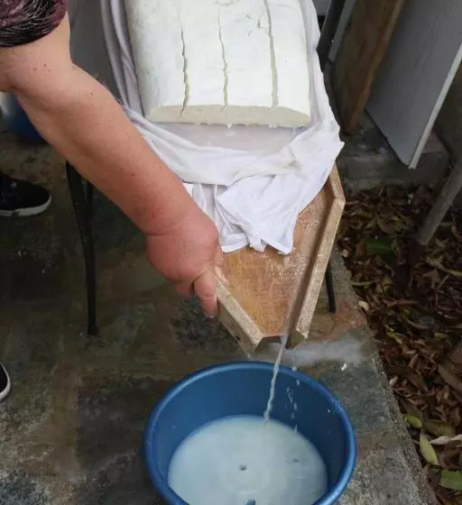 ベッドアンドブレックファースト Aperanti Agrotourism