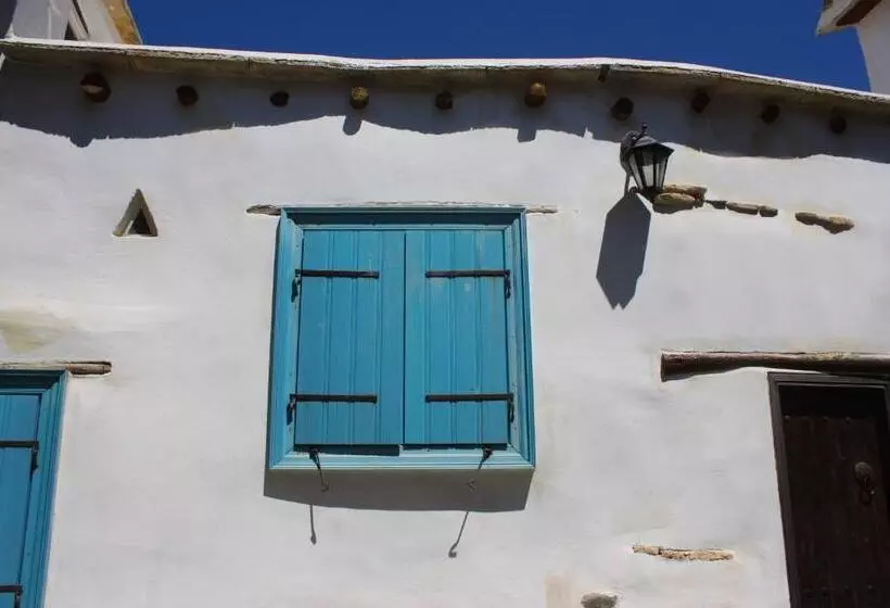 ベッドアンドブレックファースト Aperanti Agrotourism