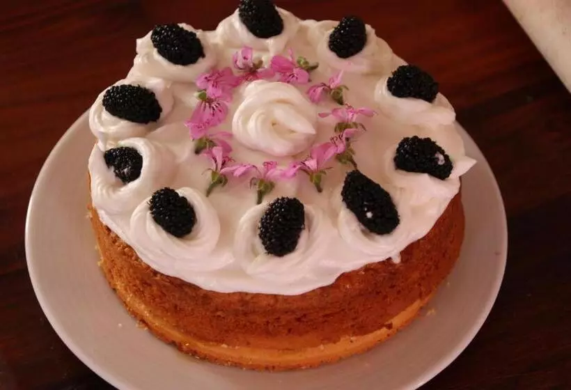 ベッドアンドブレックファースト Aperanti Agrotourism