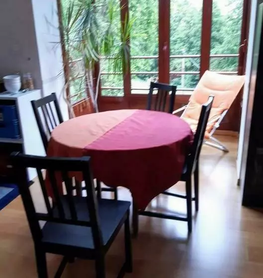 Aamiaismajoitus (B&B) Au Moulin De L Andelle