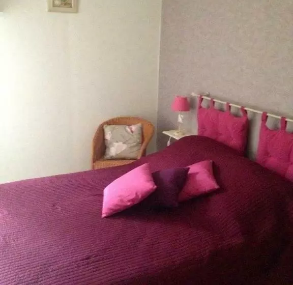 Aamiaismajoitus (B&B) Au Repos Du Roi