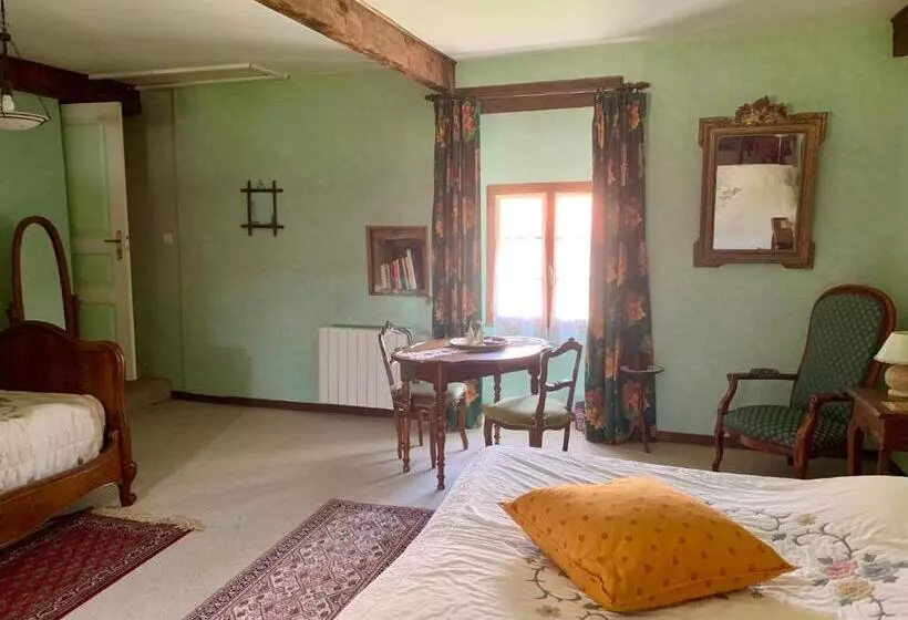 Aamiaismajoitus (B&B) Chambres D  Hotes La Lison