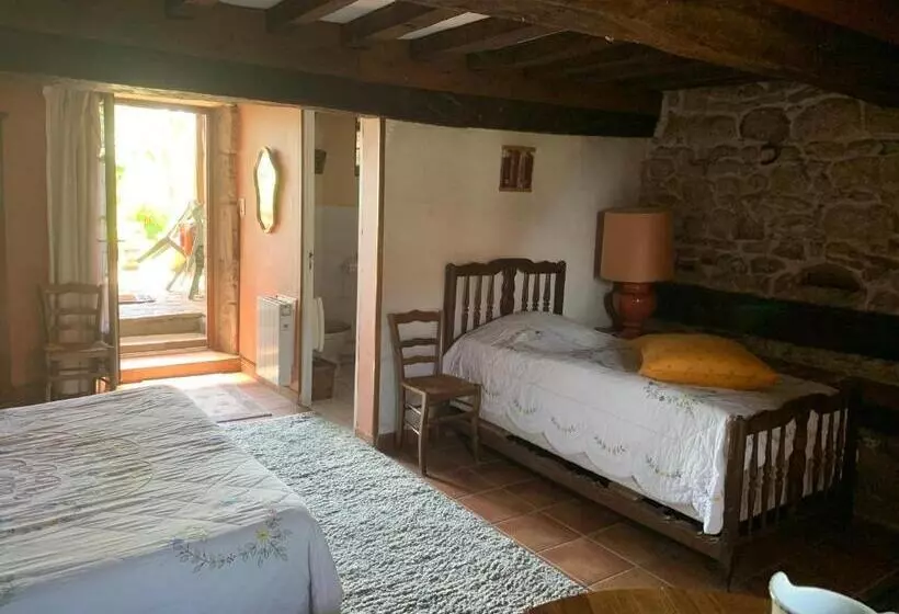 Aamiaismajoitus (B&B) Chambres D  Hotes La Lison