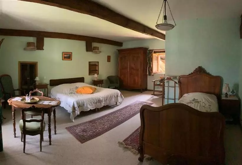 Aamiaismajoitus (B&B) Chambres D  Hotes La Lison