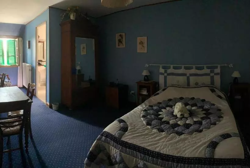 Aamiaismajoitus (B&B) Chambres D  Hotes La Lison